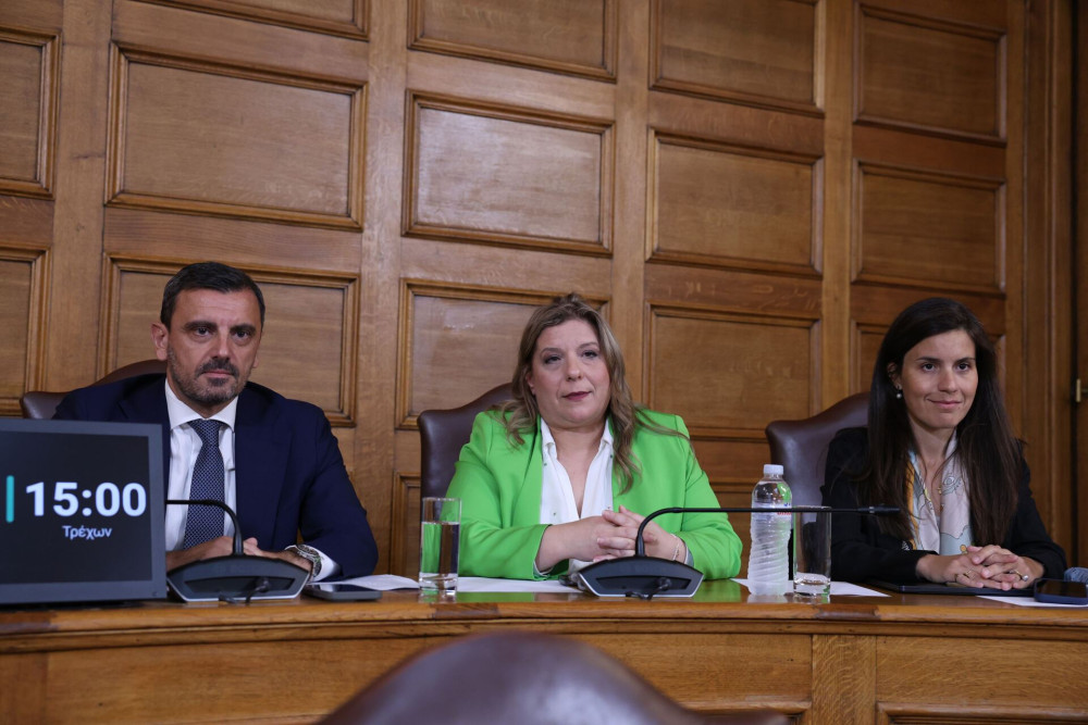 Μαρία Συρεγγέλα: μηνύει τη Ζωή Κωνσταντοπούλου για ψευδείς ισχυρισμούς