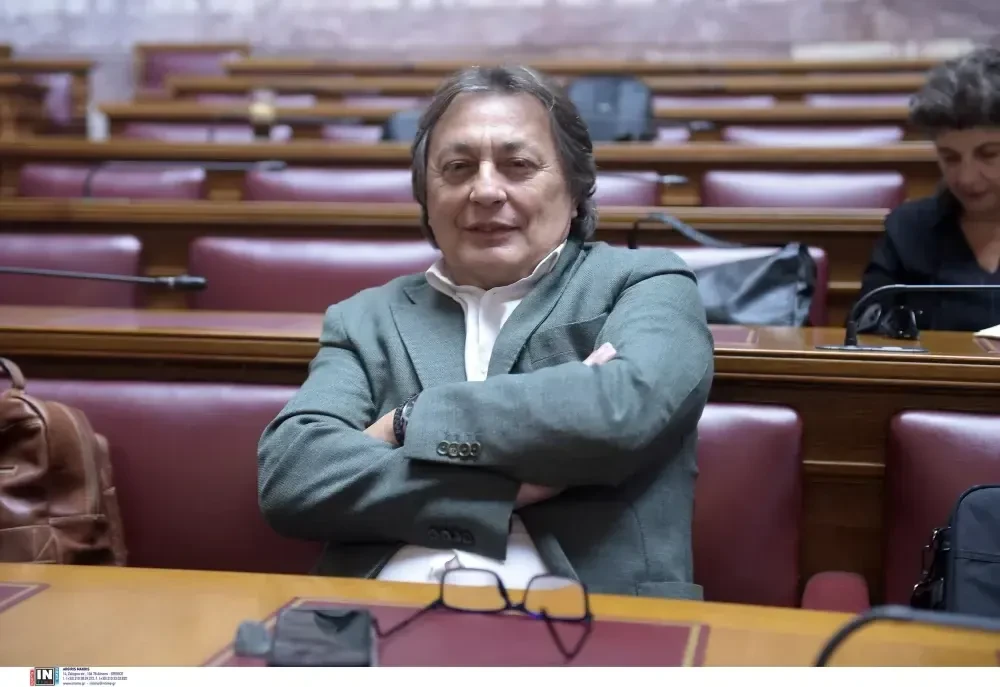 Διαλυτικές τάσεις στο Κίνημα Δημοκρατίας: το άνοιγμα Αυλωνίτη στον Τσίπρα