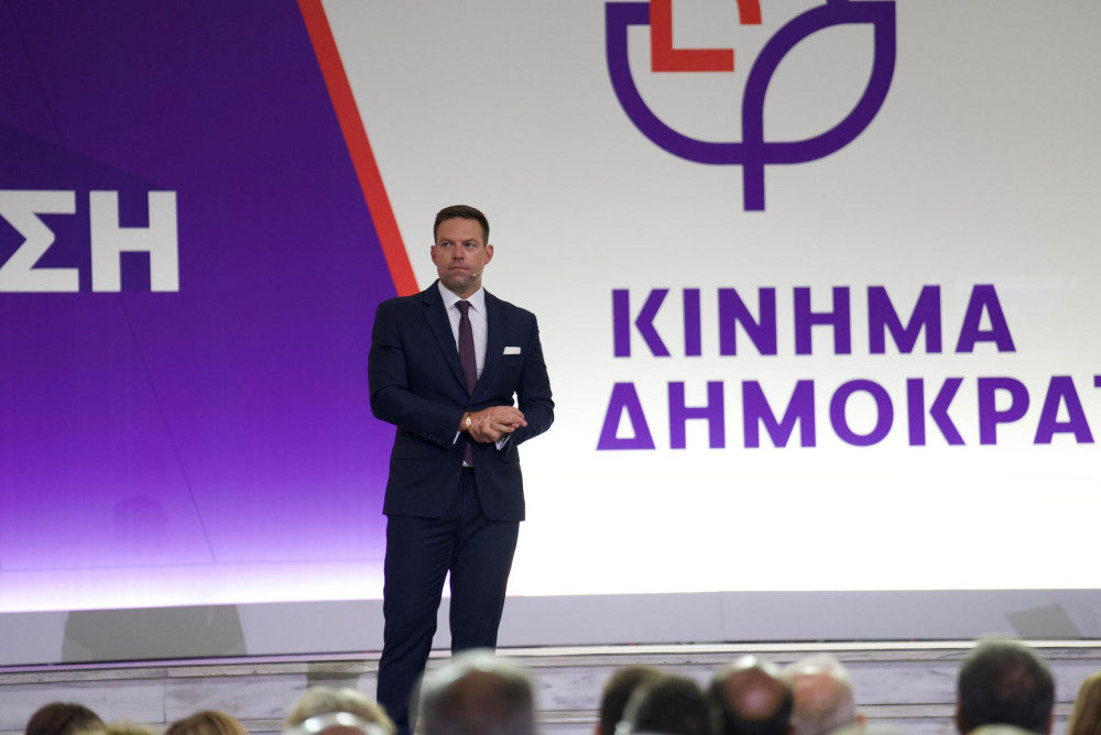 Κασσελάκης: το απόλυτο πολιτικό πυροτέχνημα