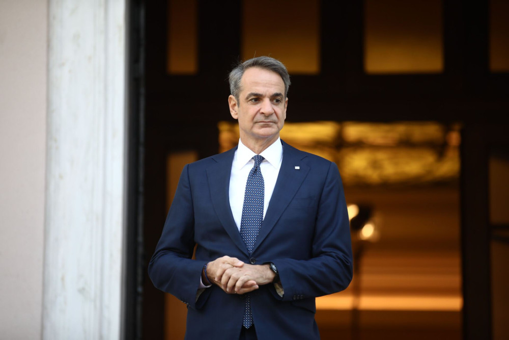 Ο Κυριάκος Μητσοτάκης θα ακούσει αύριο τα κάλαντα της Πρωτοχρονιάς στο Μέγαρο Μαξίμου