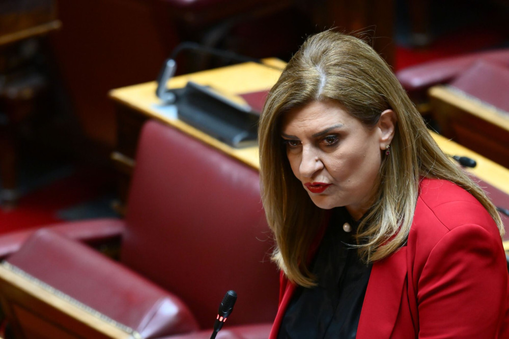 Λιακούλη: Καταγγελίες για εργασιακή κακοποίηση υπαλλήλων της Βουλής λόγω της έντασης στην εξεταστική