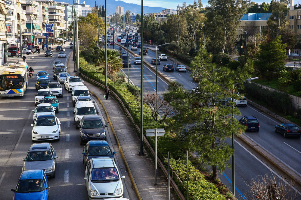 Μεταφορές: ψηφιακές εξετάσεις και νέο σύστημα πινακίδων