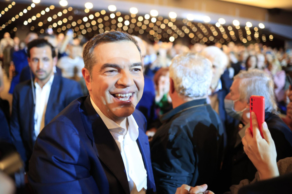 Αλέξης Τσίπρας: στον... πηγαιμό του λαϊκισμού και της κοροϊδίας