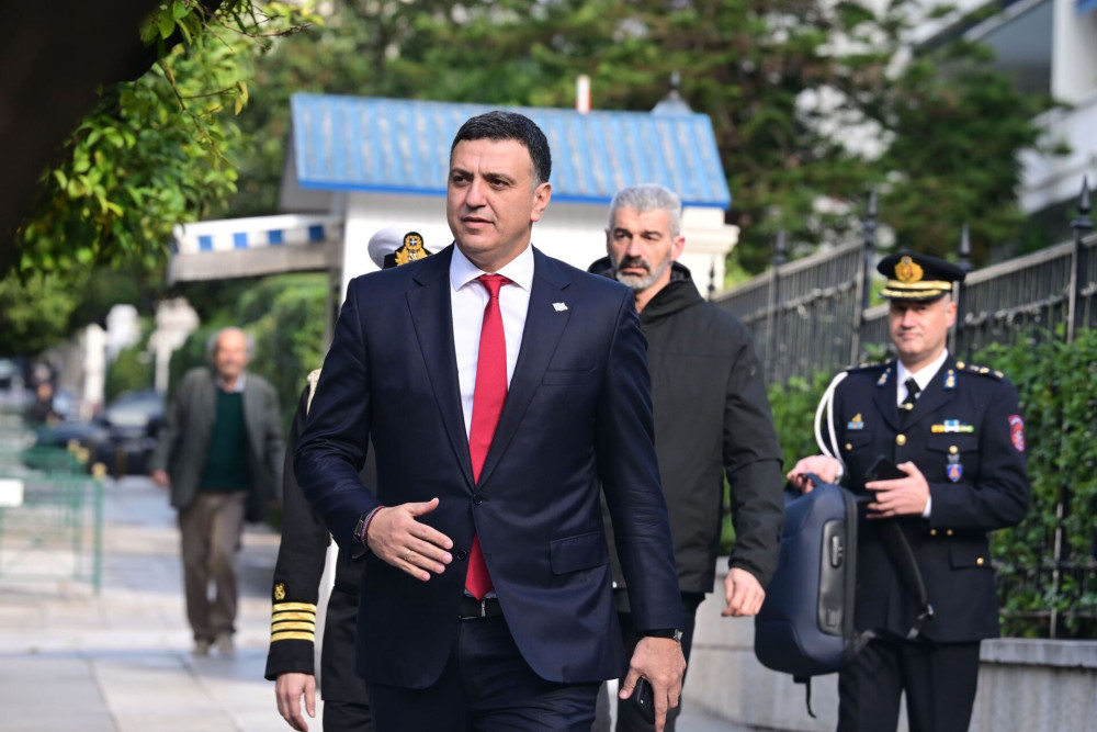 Βασίλης Κικίλιας: Μειώθηκαν κατά 34% το 2026 οι μεταναστευτικές ροές στα θαλάσσια σύνορα