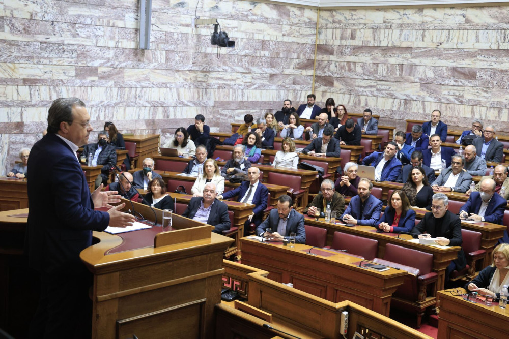Ιδεοληπτική αντιπολίτευση: 12 βαθμοί
