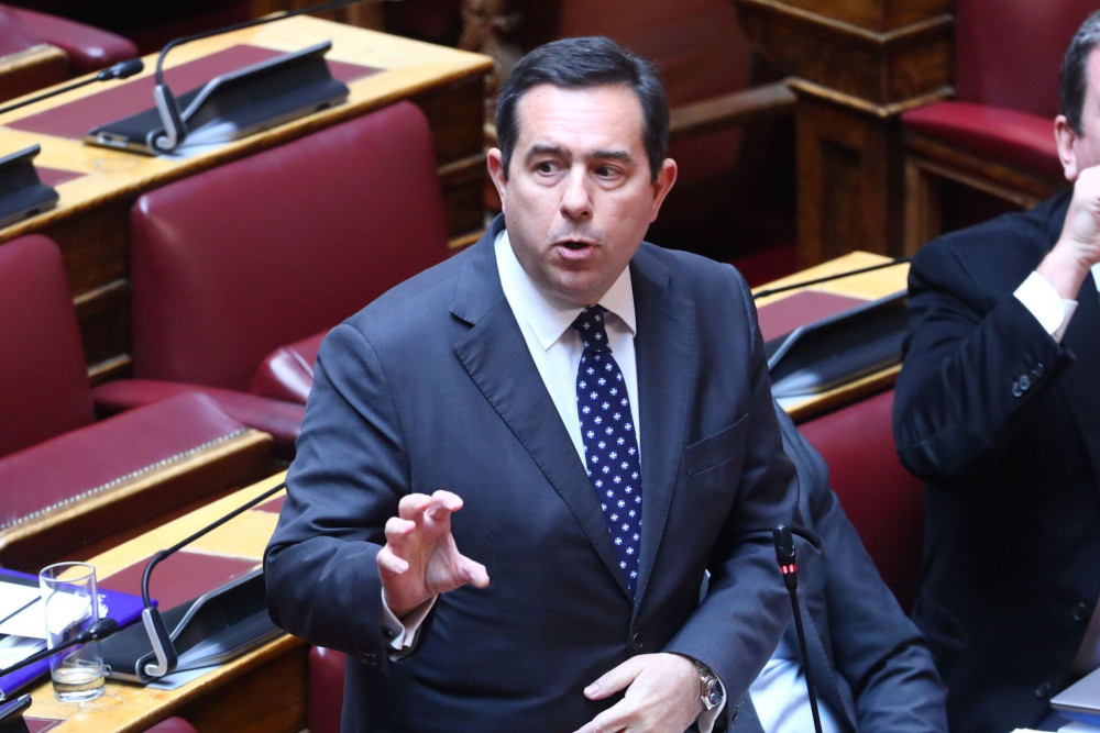 Μηταράκης για Κωνσταντοπούλου: ζητά πειθαρχικά μέτρα για «προσβλητικούς χαρακτηρισμούς» στη Βουλή