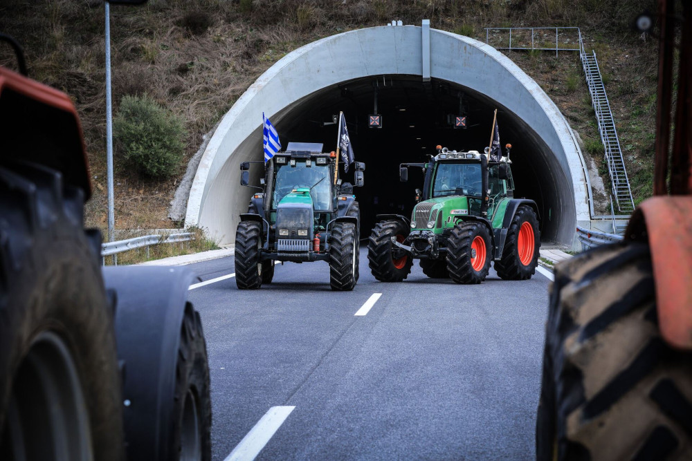 Μήπως έχουν αρχίσει να ξεφεύγουν οι αγροτοσυνδικαλιστές;