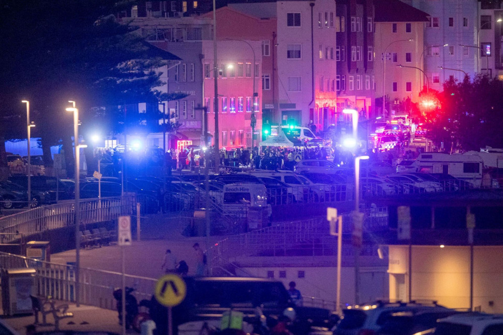 Συναγερμός στην Αυστραλία: πυροβολισμοί στην παραλία Bondi στο Σίδνεϊ σε «εβραϊκή γιορτή» - Πάνω από 10 νεκροί (video)
