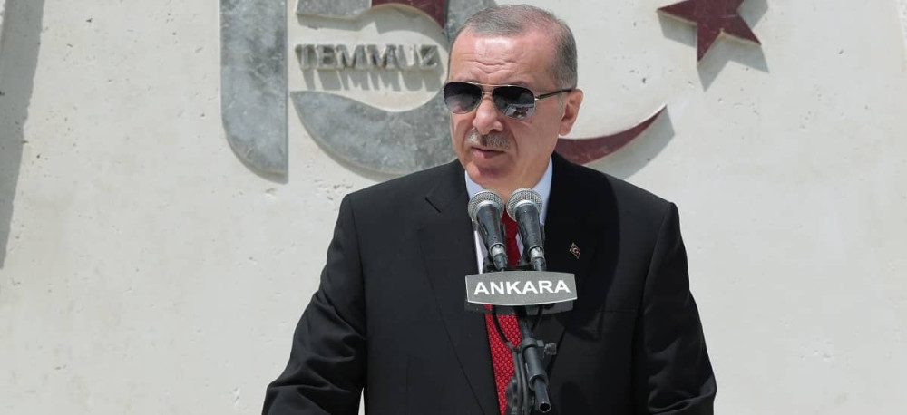 Τα «γυρνάει» ο Ερντογάν: Η λύση στη Μεσόγειο είναι ο διάλογος – Συνομιλίες με Μισέλ, Μέρκελ