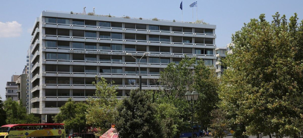 Σε υψηλά επίπεδα οι οφειλές του Δημοσίου το α’ εξάμηνο