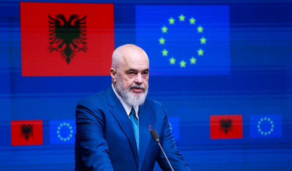Έντι Ράμα: «Δεν θα επιτρέψω, να εκτροχιάσουν την ευρωπαϊκή πορεία της Αλβανίας»