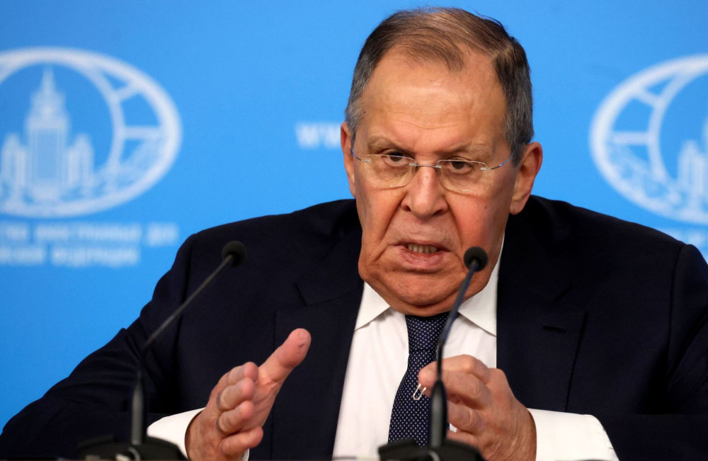 Λαβρόφ: κατηγόρησε την Ουκρανία για την απόπειρα δολοφονίας του Ρώσου στρατιωτικού