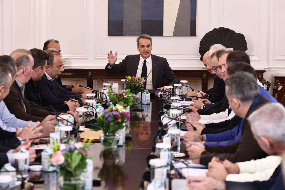 Μητσοτάκης: ανοιχτό ενδεχόμενο για «τεχνικές παρεμβάσεις» στο αγροτικό - Τι εξετάζεται - Αγρότες: Αποφάσεις στα μπλόκα