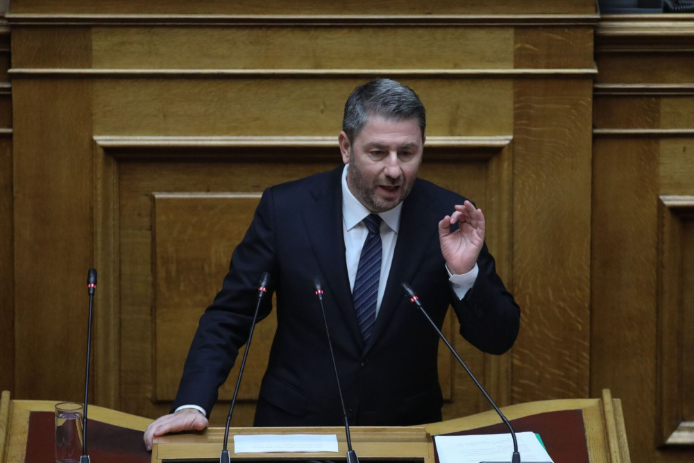 Εκτεθειμένος ο Νίκος Ανδρουλάκης: τι είπε στο Open και τι στη Βουλή για τον Φλωρίδη