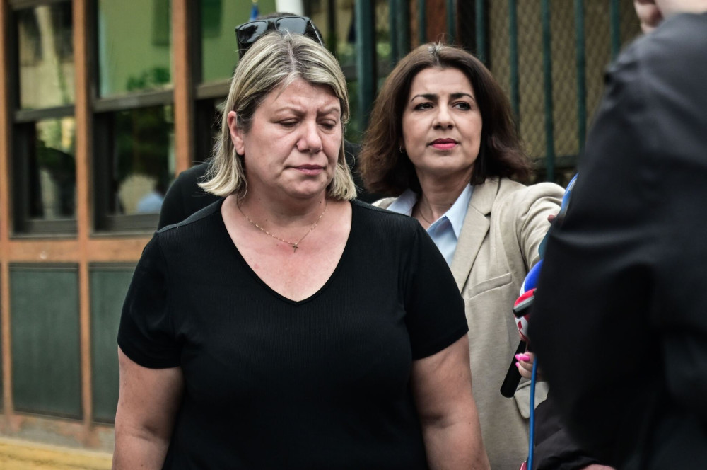 H μητέρα του Γιώργου Λυγγερίδη για τη δολοφονία του: Μας είπαν «δεν το ακουμπάμε, γιατί καίει» (video)