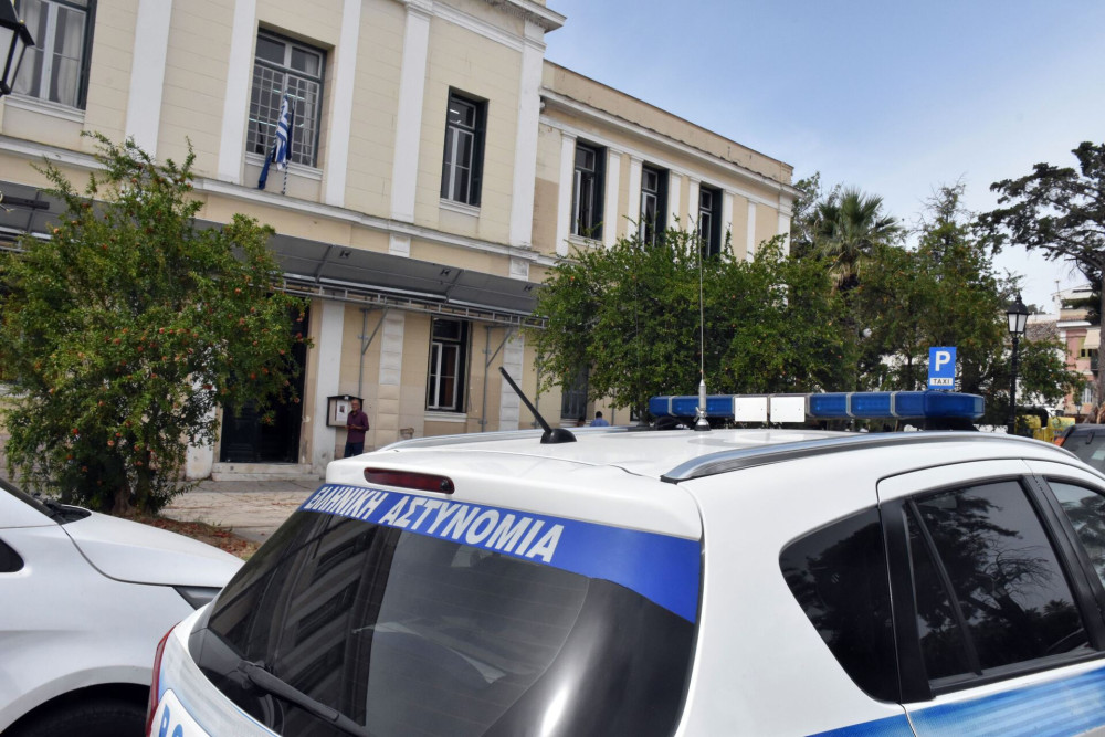 Συνελήφθη στην Πάτρα ο 89χρονος που πυροβόλησε και τραυμάτισε 5 άτομα σε ΕΦΚΑ και Εφετείο