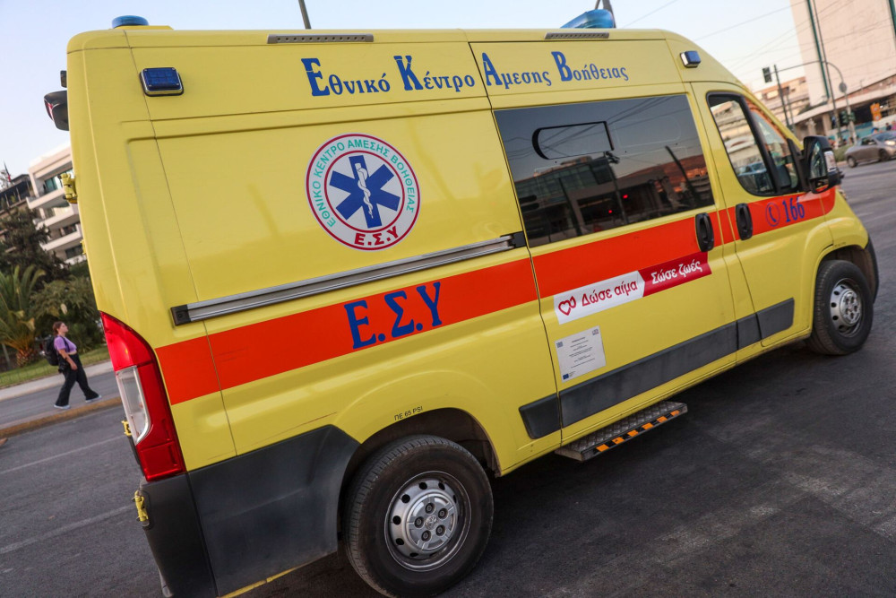 Θανατηφόρο τροχαίο στο Παγκράτι με θύμα 35χρονο οδηγό μηχανής (video)