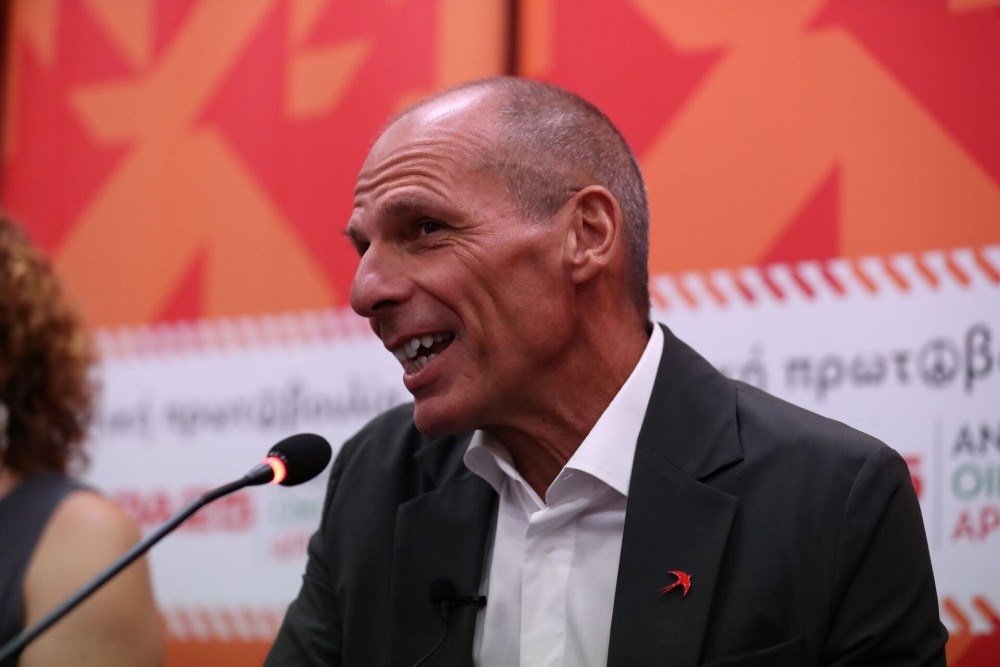 Ανευθυνότητα σε κοινή θέα