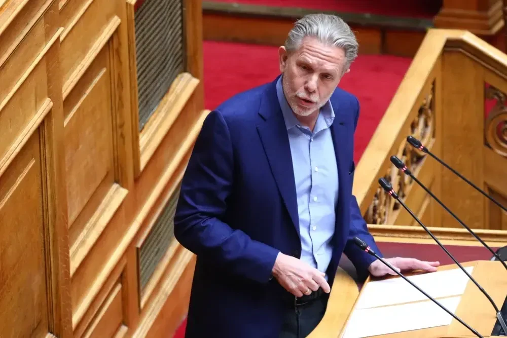 Μομφή Γερουλάνου σε Χριστοδουλάκη: Έχουμε καταδικάσει τα ψέματα για χαμένα βαγόνια στα Τέμπη