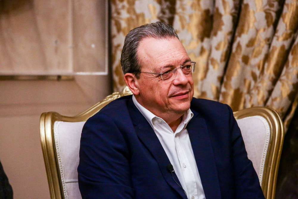 Χωρίς Καρυστιανού θα κάνει κυβέρνηση ο… Φάμελλος: ενοχλήθηκε για την επίθεση στον Τσίπρα