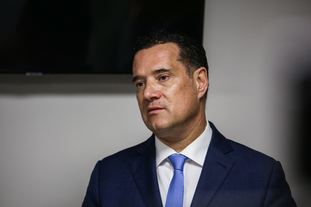 Άδωνις Γεωργιάδης: Κάνει έκκληση για εμβολιασμό - Φέτος η γρίπη έχει έρθει με πολύ ισχυρό κύμα