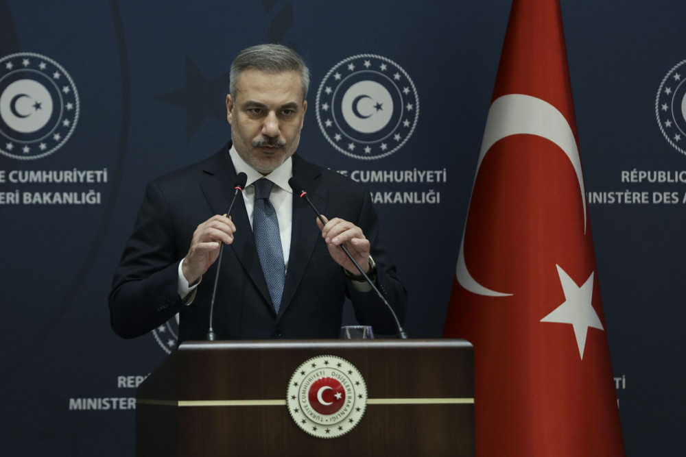 Χακάν Φιντάν: ευθεία επίθεση στον Δένδια λίγο πριν τη συνάντηση Μητσοτάκη-Ερντογάν