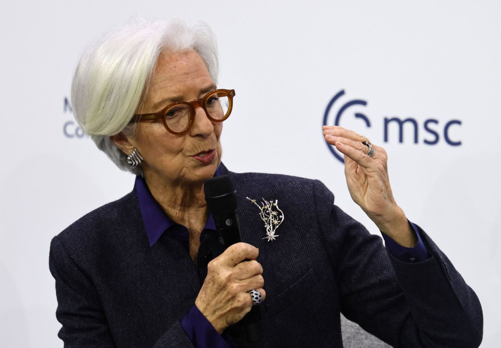Financial Times: αποχωρεί πρόωρα από την ΕΚΤ η Κριστίν Λαγκάρντ