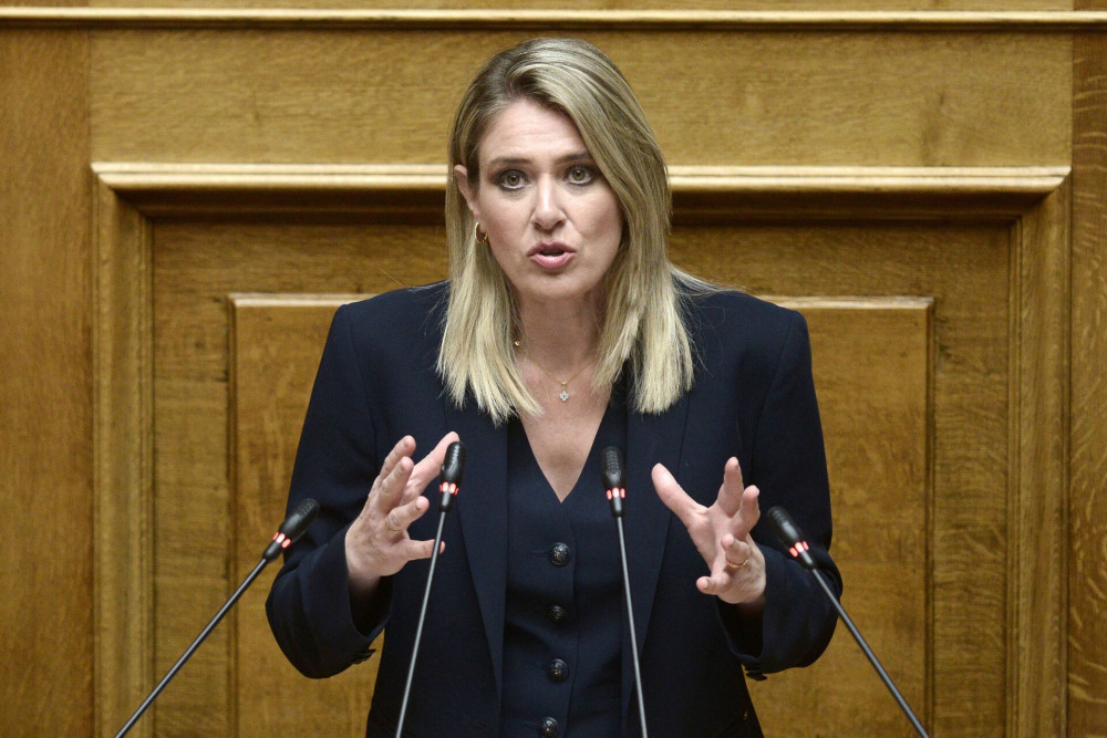 Άννα Ευθυμίου: Πολυεπίπεδη η αντιμετώπιση του δημογραφικού