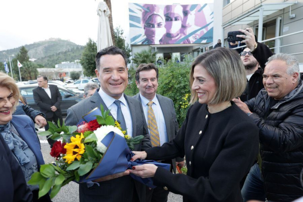 Άδωνις Γεωργιάδης: Κατά την είσοδό μου στα νοσοκομεία, απολαμβάνω τον διάλογο με τους συνδικαλιστές της Αριστεράς (video)