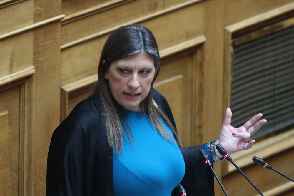 Σε δύσκολη θέση η Κωνσταντοπούλου: Νέα στοιχεία για απλήρωτους μισθούς και εργασιακό bullying