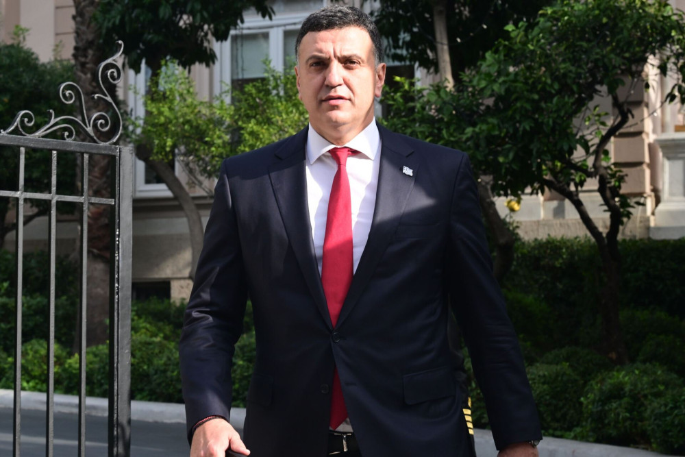 Βασίλης Κικίλιας για Χίο: Τι θα πει στη Βουλή για την τραγωδία και τους λαθρέμπορους