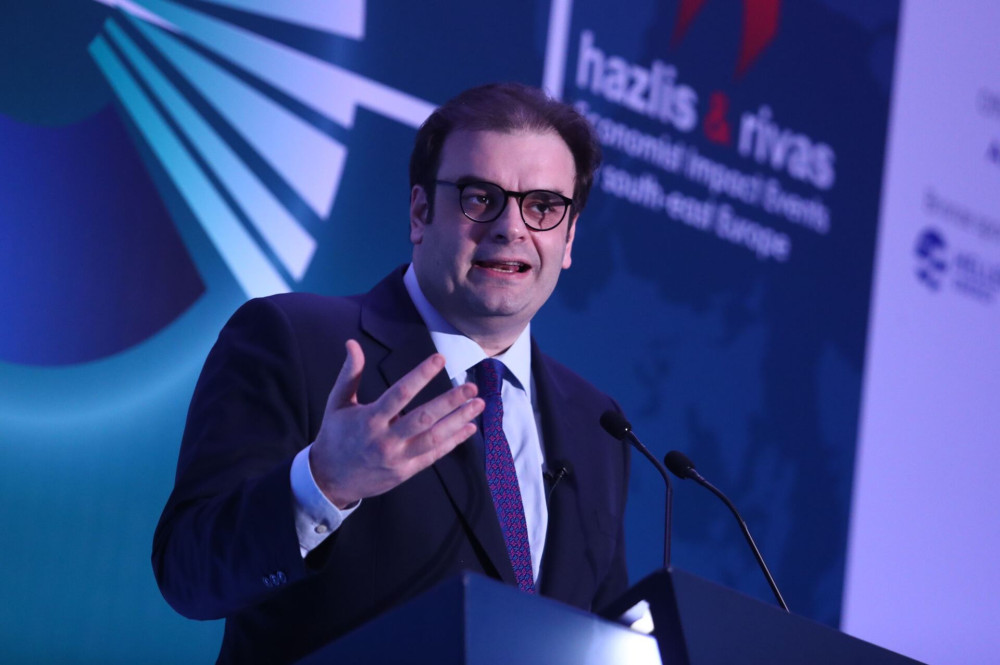Κυριάκος Πιερρακάκης: Διάλογος χωρίς φόβο, μεγάλα έργα χωρίς καθυστερήσεις - Τι αλλάζει στην οικονομία (video)