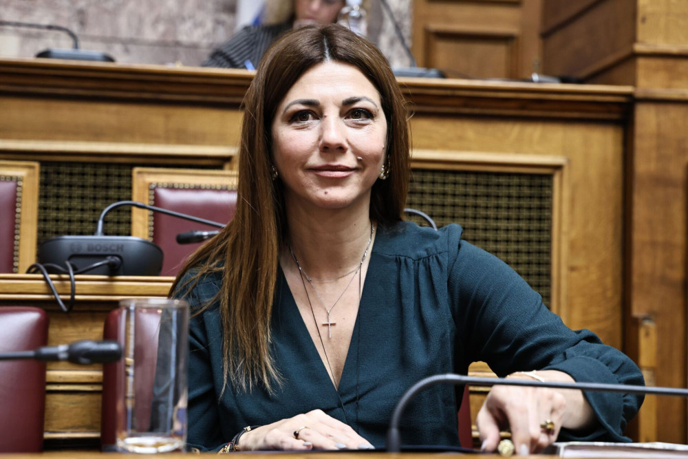 Αυστηρή απάντηση της Σοφίας Ζαχαράκη σε ΠΑΣΟΚ-ΣΥΡΙΖΑ: Προσχηματικές αιτιάσεις, υποδηλώνουν πολιτική αμηχανία