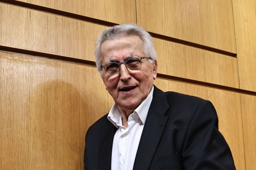 Σεισμός στο ΠΑΣΟΚ - Ο Παναγόπουλος απαντά στην ΚΟΕΣ: «Δεν παραιτούμαι»