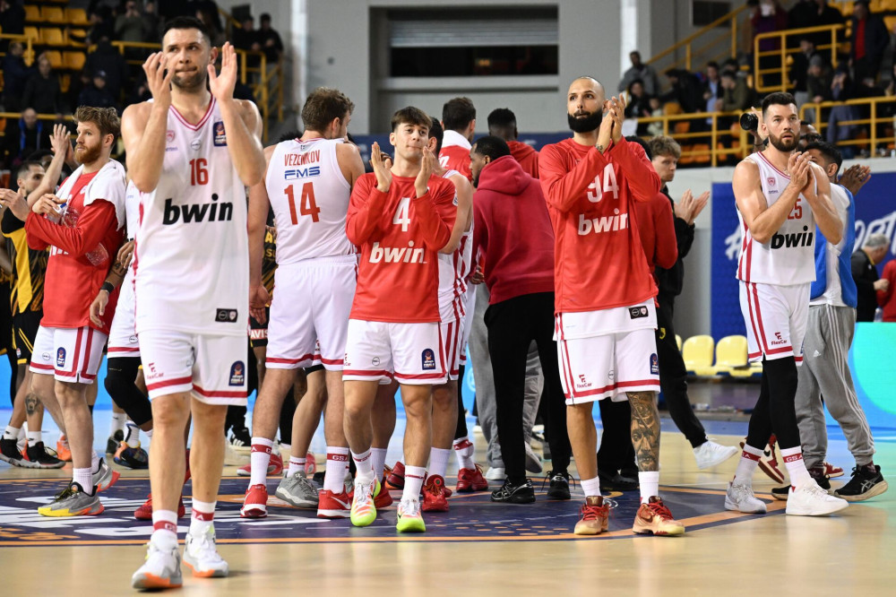 Ολυμπιακός-ΑΕΚ 81-67: άνετη πρόκριση στα ημιτελικά του Κυπέλλου - Ανησυχία για Ταϊρίκ Τζόουνς