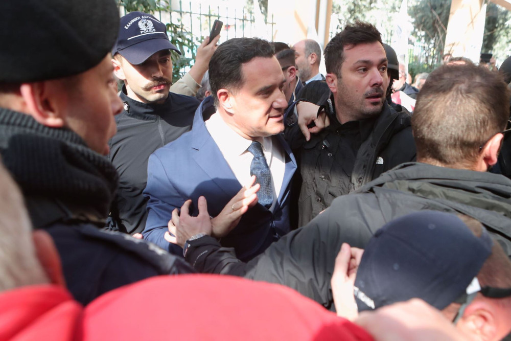 Η επίθεση κατά Γεωργιάδη και το… τέρας που συνηθίζουμε