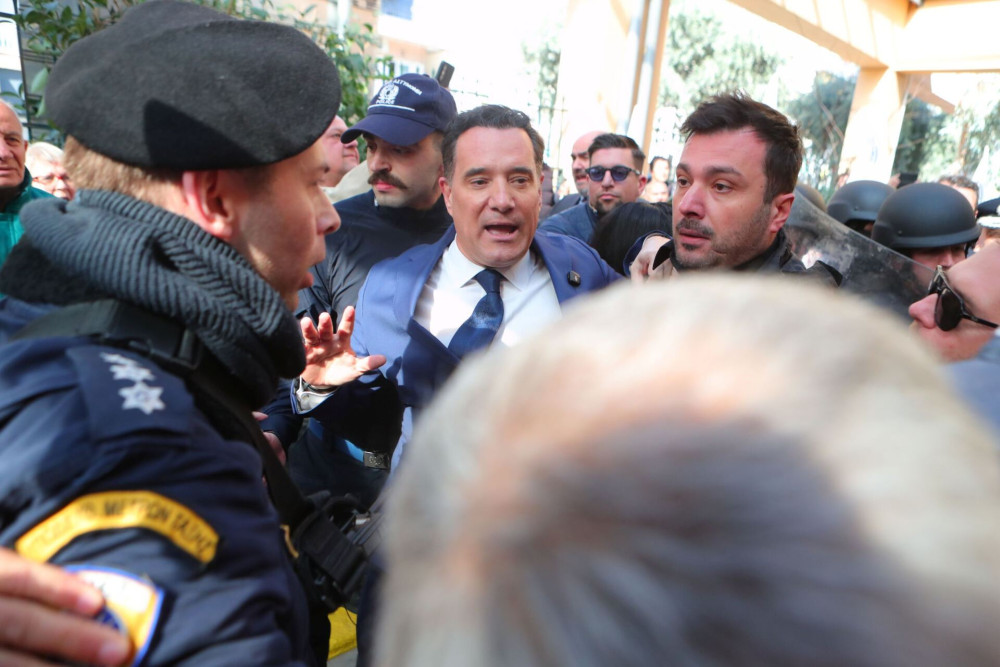 Γρηγόρης Δημητριάδης: Η υποκρισία της βίας με αριστερό πρόσημο