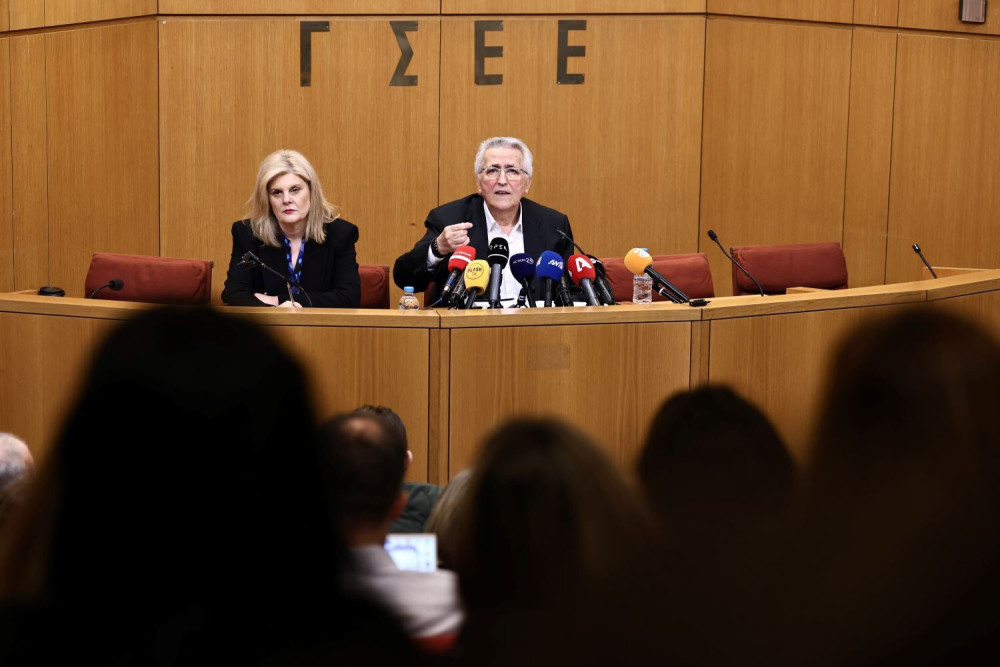 Το καρφί Παναγόπουλου σε Ανδρουλάκη: η ΠΑΣΚΕ δεν είναι παράταξη του 12 - 13% αλλά του 40%