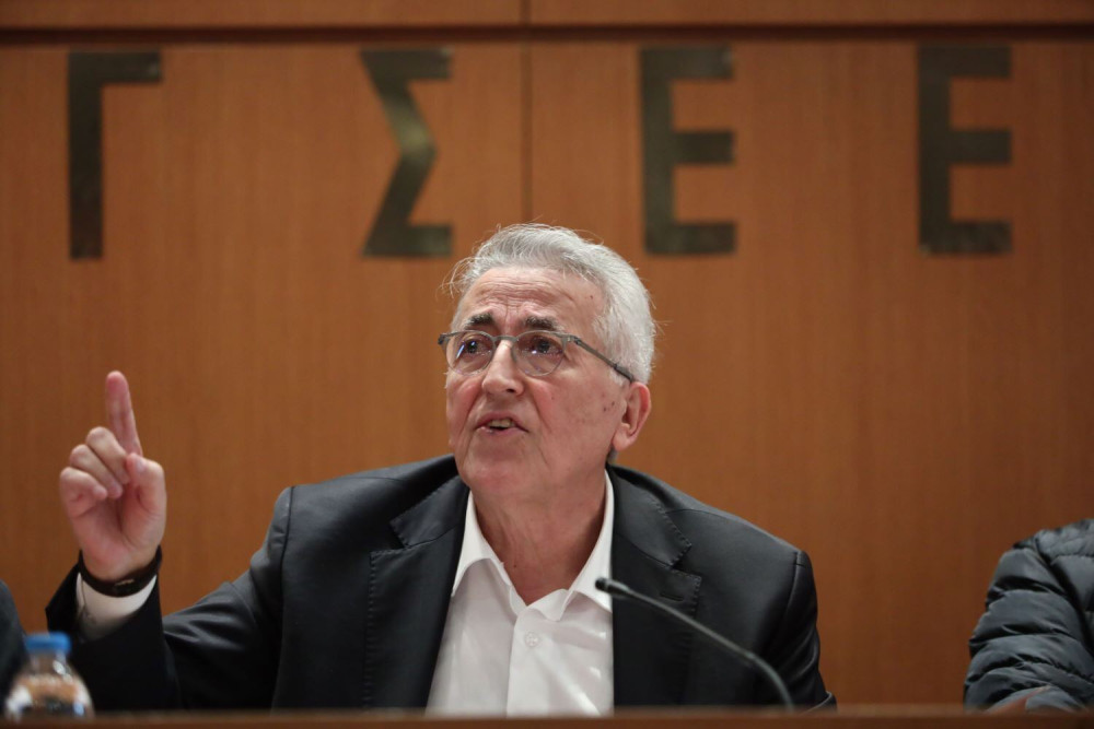 Υπό ποινική διερεύνηση ο πρόεδρος της ΓΣΕΕ - Στην Eισαγγελία Aθηνών το πόρισμα