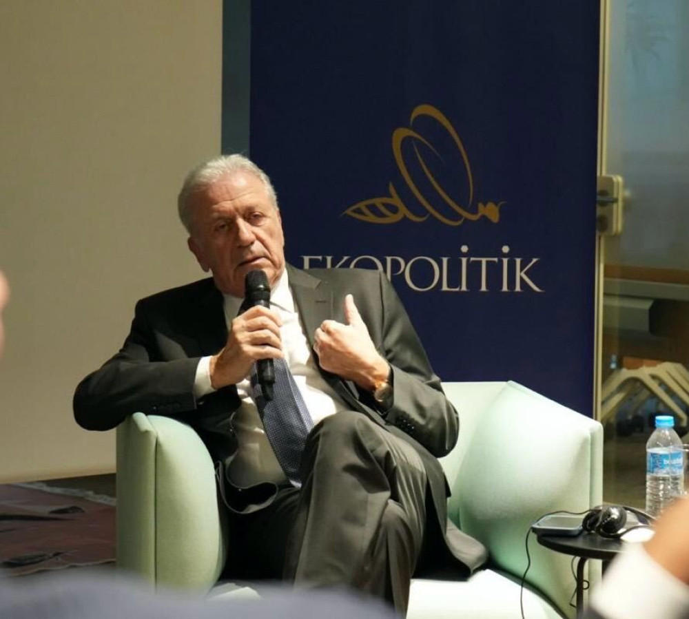 Δημήτρης Αβραμόπουλος: Η Ανατολική Μεσόγειος συμπυκνώνει τις καθοριστικές τάσεις της εποχής μας