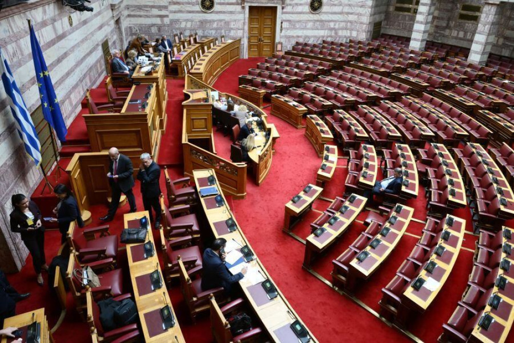 Στη Βουλή το ν/σ για την επιστολική ψήφο και εκλογικής περιφέρειας Απόδημου Ελληνισμού  - Τι προβλέπει