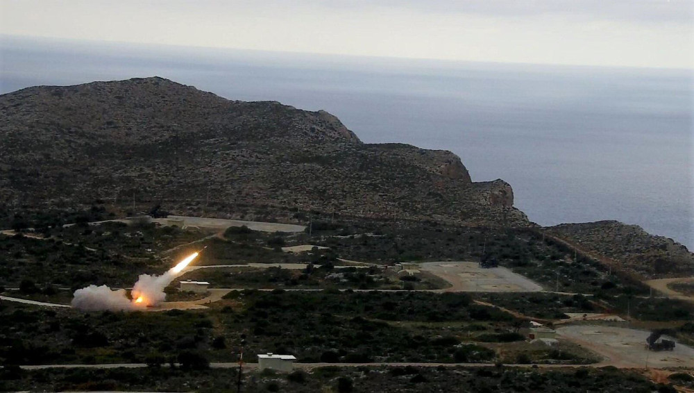 Συστοιχία PATRIOT στην Κάρπαθο: «ζάρωσαν» στη γωνιά τους οι έμποροι πατριωτισμού