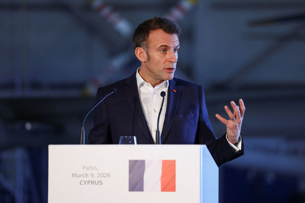 Εμανουέλ Μακρόν: Η Γαλλία στέλνει δύο φρεγάτες στην Ερυθρά Θάλασσα για την αποστολή «Aspides»