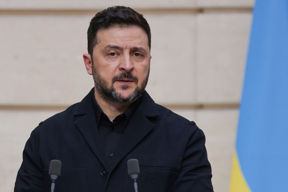 Νέα συνάντηση του Βολοντίμιρ Ζελένσκι με τον Ρεζά Παχλαβί (video)