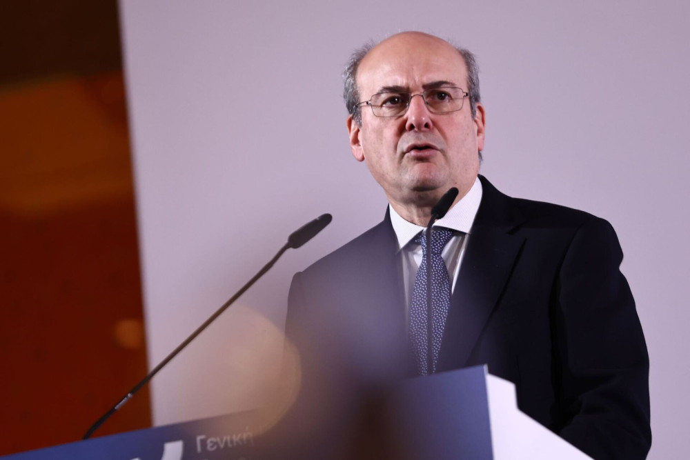 Κωστής Χατζηδάκης: Η ΝΔ επιδιώκει την αυτοδυναμία - Από σήμερα οι μειώσεις σε βενζίνη και ντίζελ