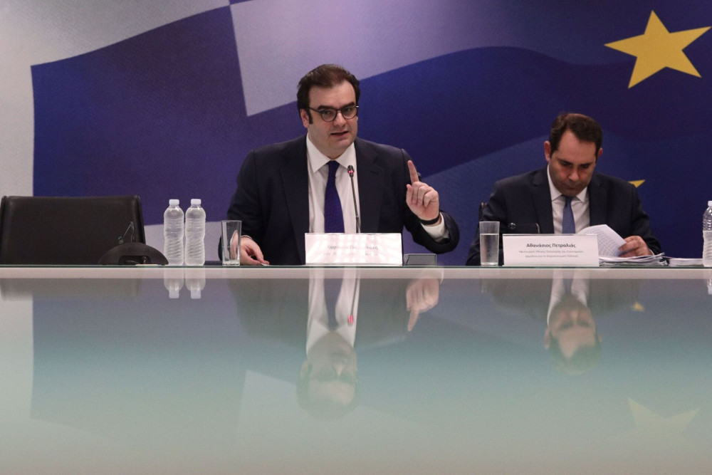 Νομοσχέδιο με σαρωτικές αλλαγές από Πιερρακάκη και Πετραλιά