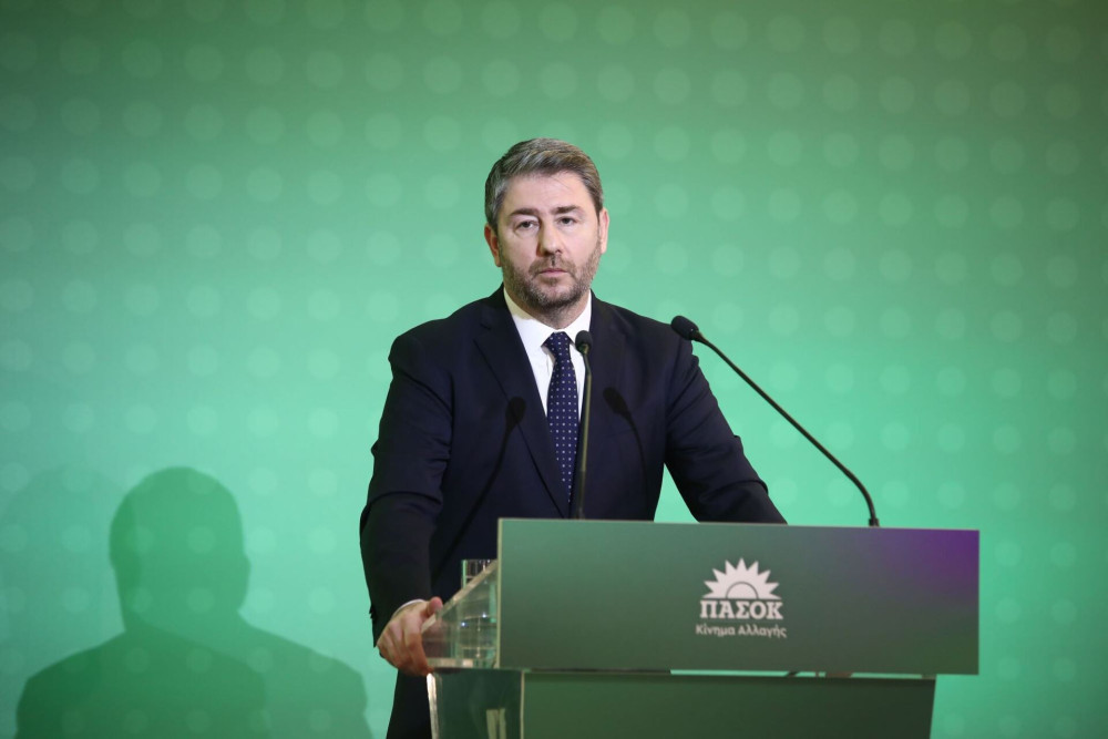 Η (μη) πρωθυπουργισιμότητα και τα νεύρα του Ανδρουλάκη με τους δημοσκόπους