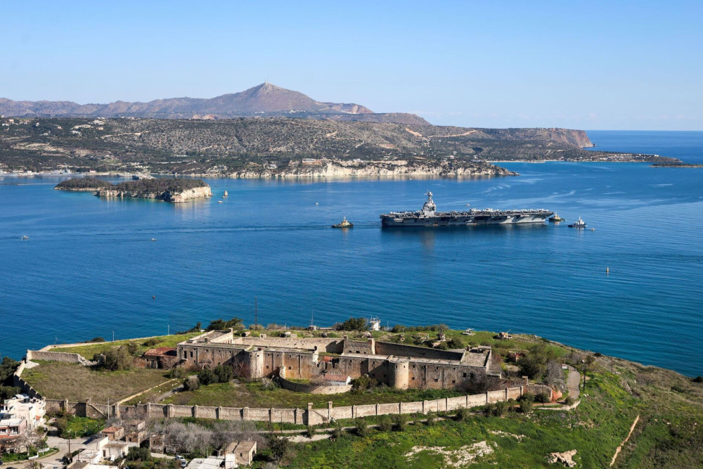 Υπό κράτηση ο ύποπτος κατασκοπείας στη Σούδα - Σε επιφυλακή οι Αρχές σε πιθανούς στόχους στη χώρα