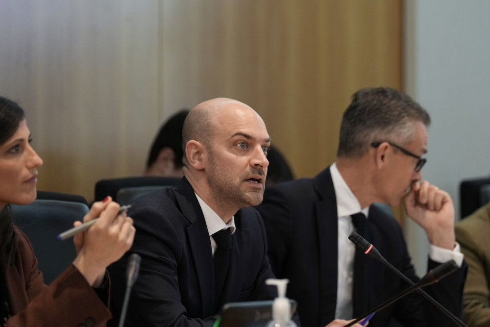 Γαλλία: Δεν θα υπάρξουν νικητές από μια κλιμάκωση μεταξύ ΗΠΑ και Ιράν