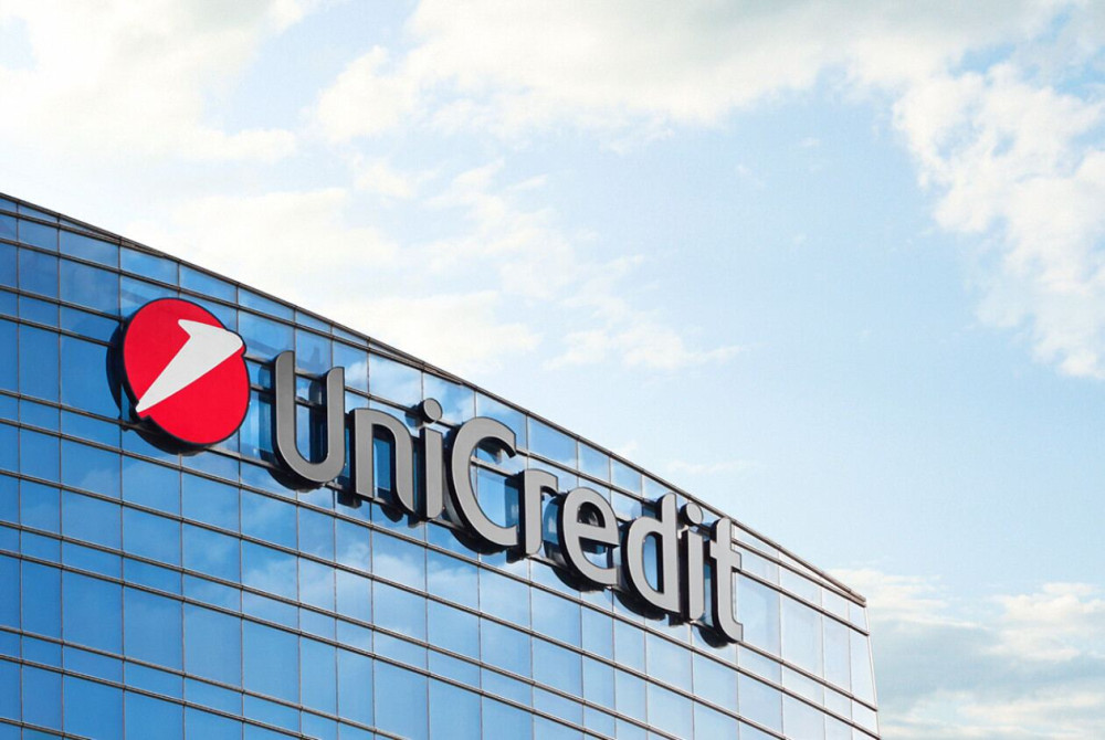 UniCredit: υπέβαλε δημόσια πρόταση ανταλλαγής μετοχών για την Commerzbank